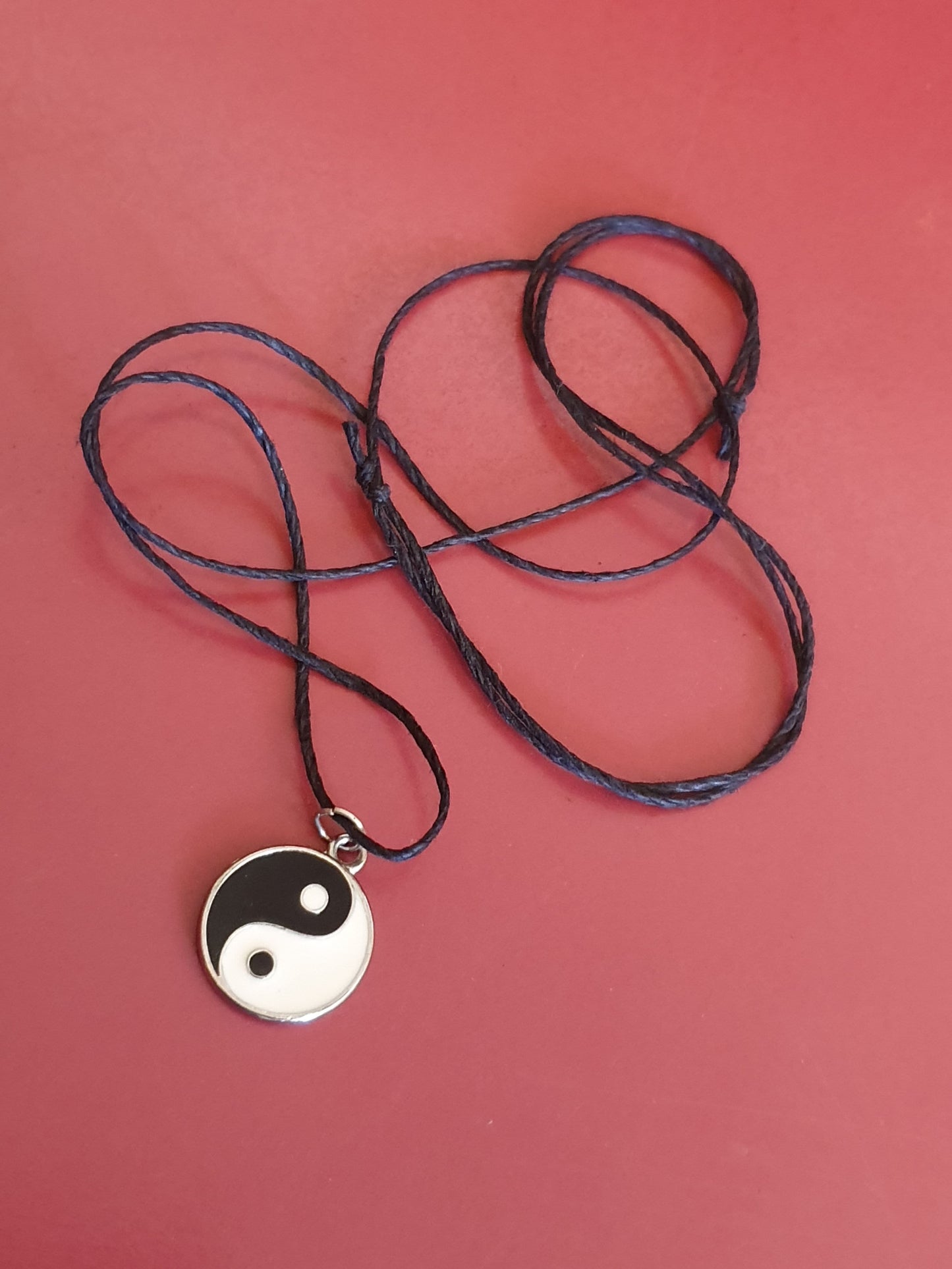 Yin Yang Pendant (Pend19)