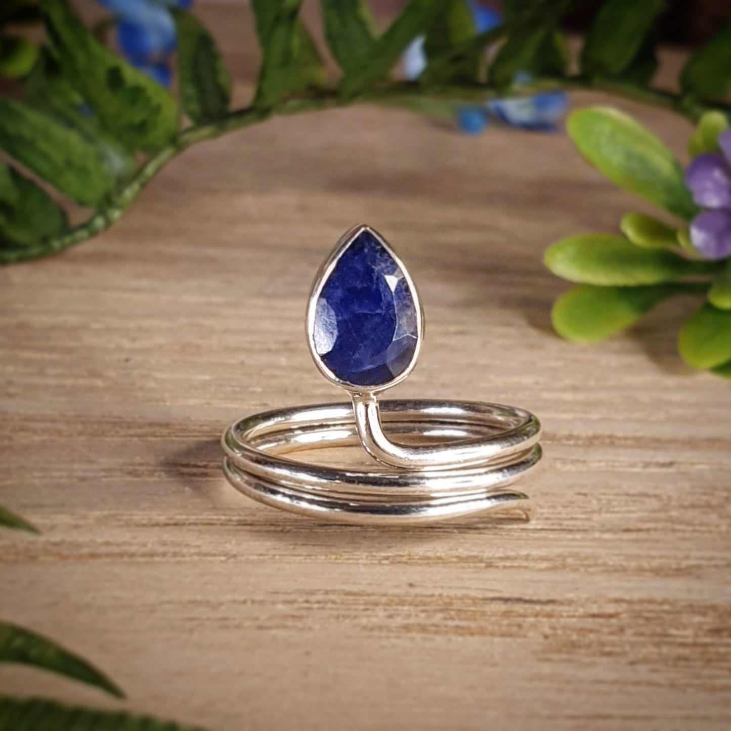 Sapphire Ring - Size 7.5 (mx488)