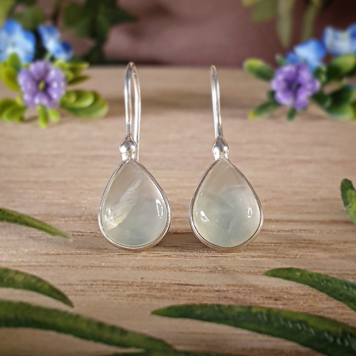 Prehnite Earrings (JX323)