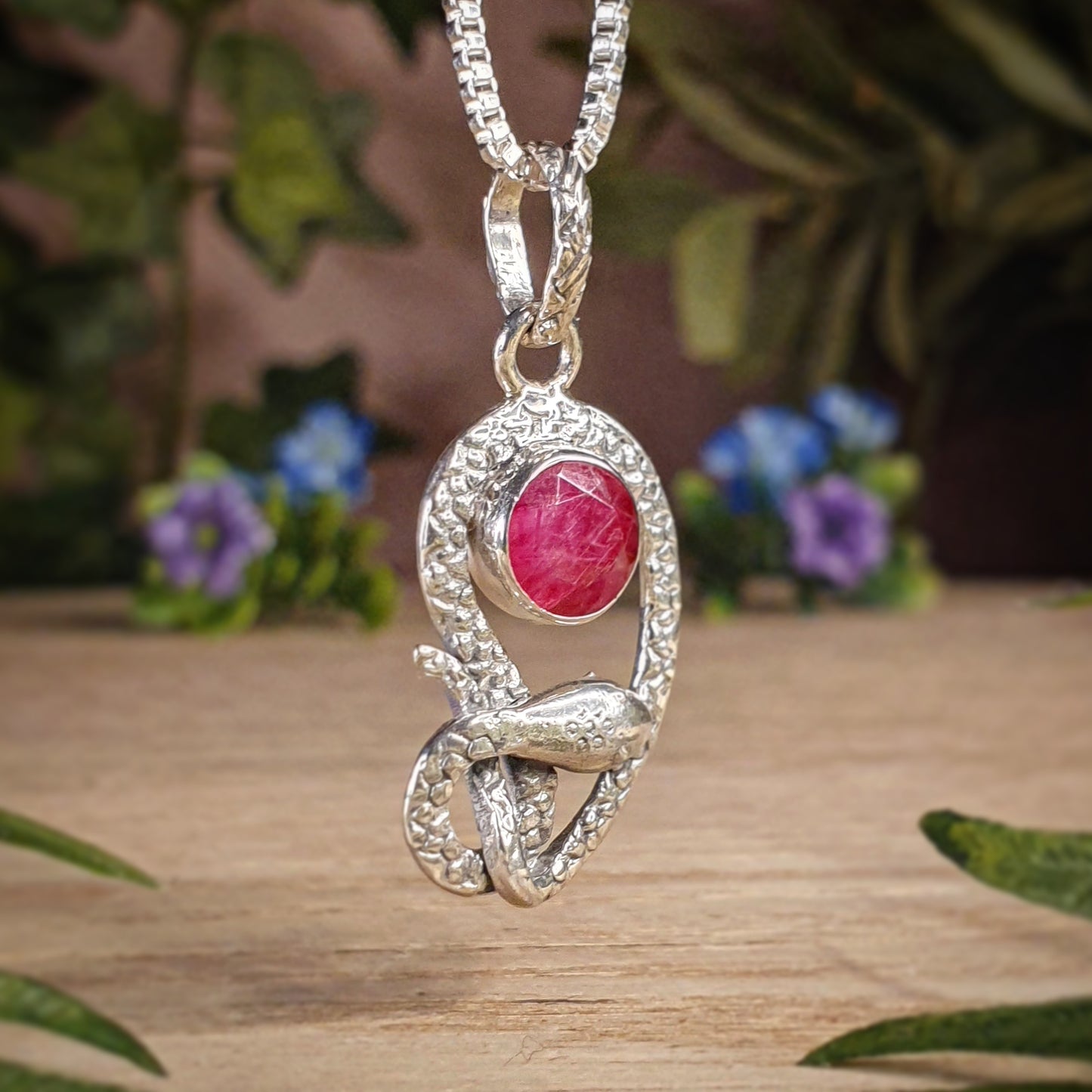 Ruby Pendant (mx530)