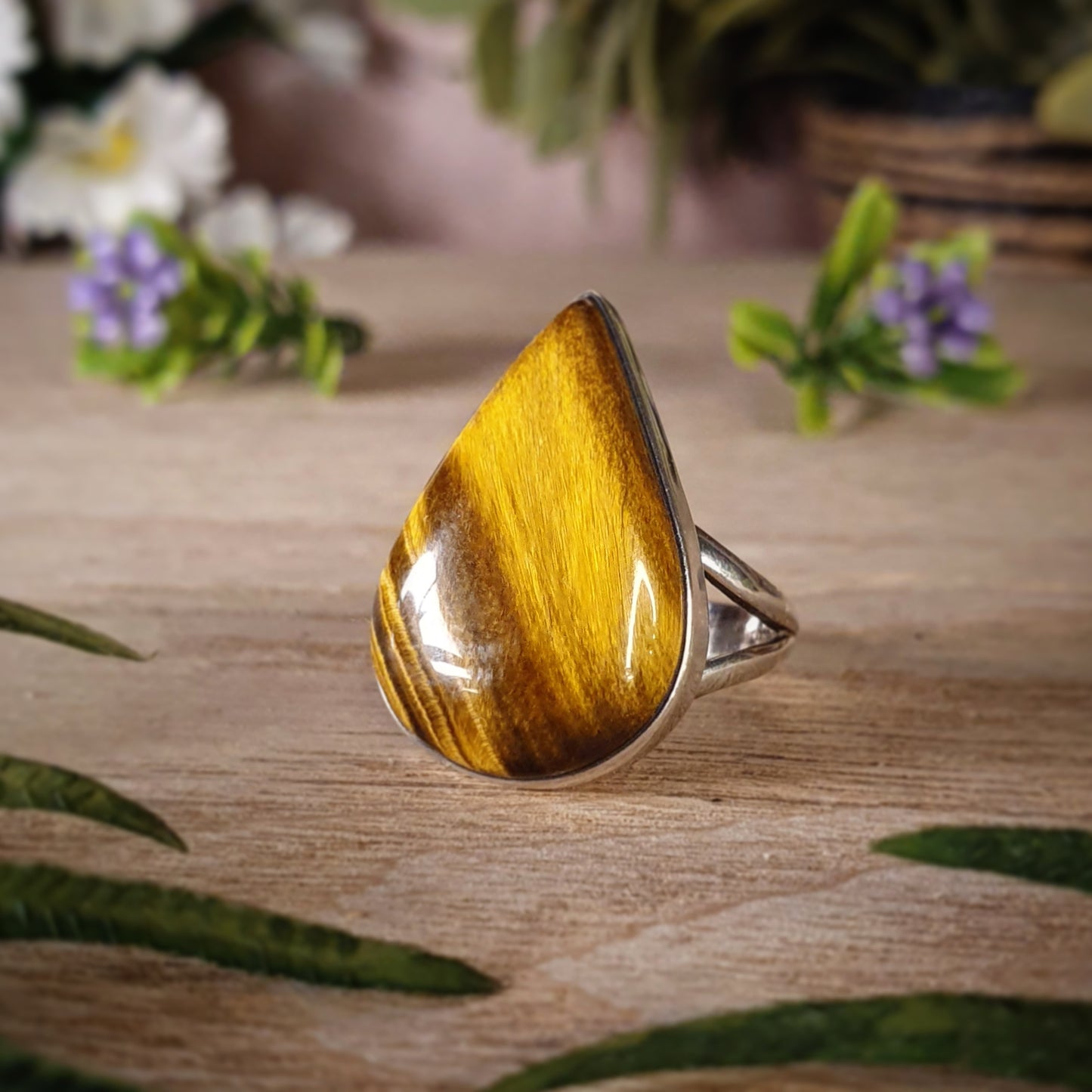 Tiger's Eye Ring - Size 9 (ssr398)