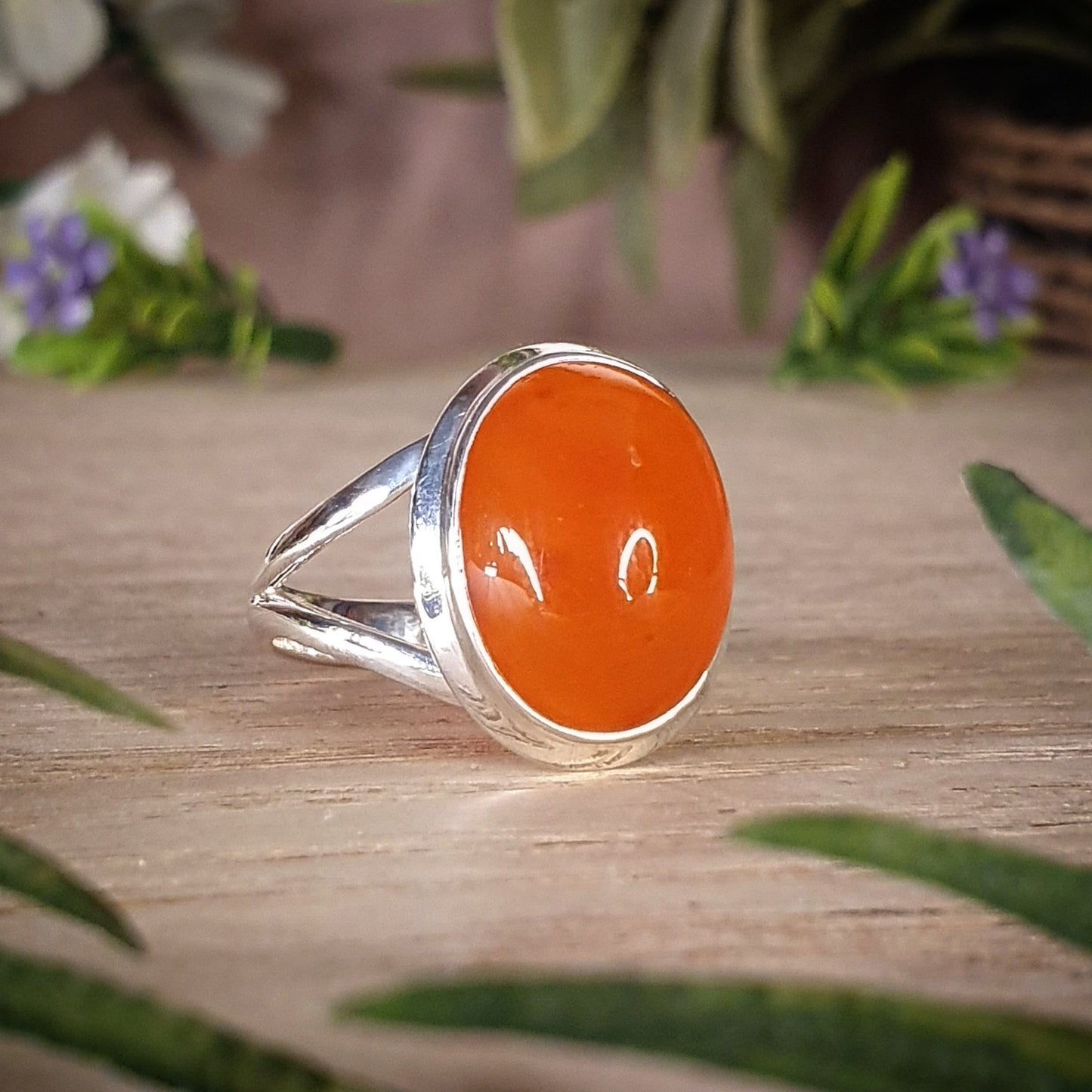 Carnelian Ring - size 10 (mx614)