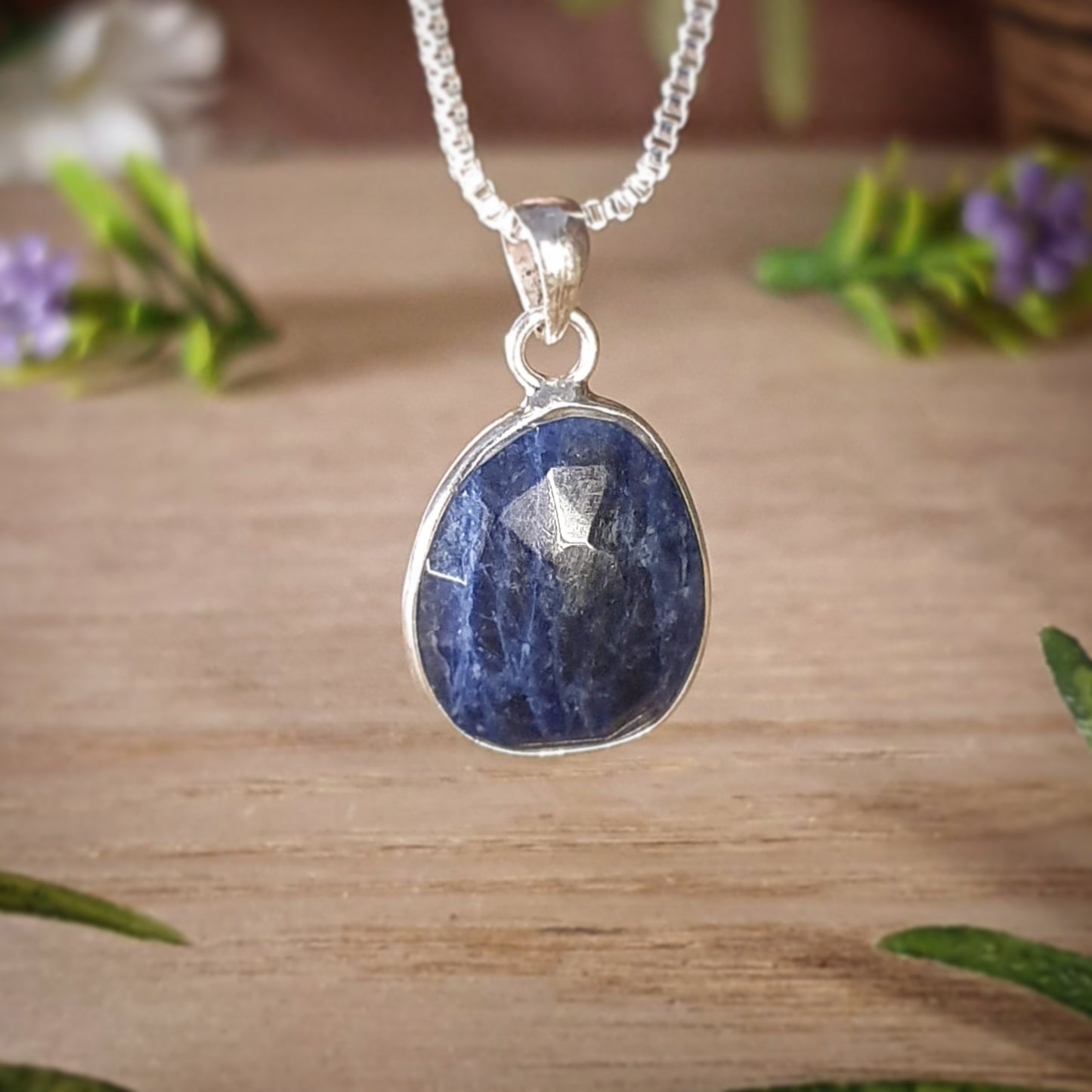 Sapphire Pendant (mx626)