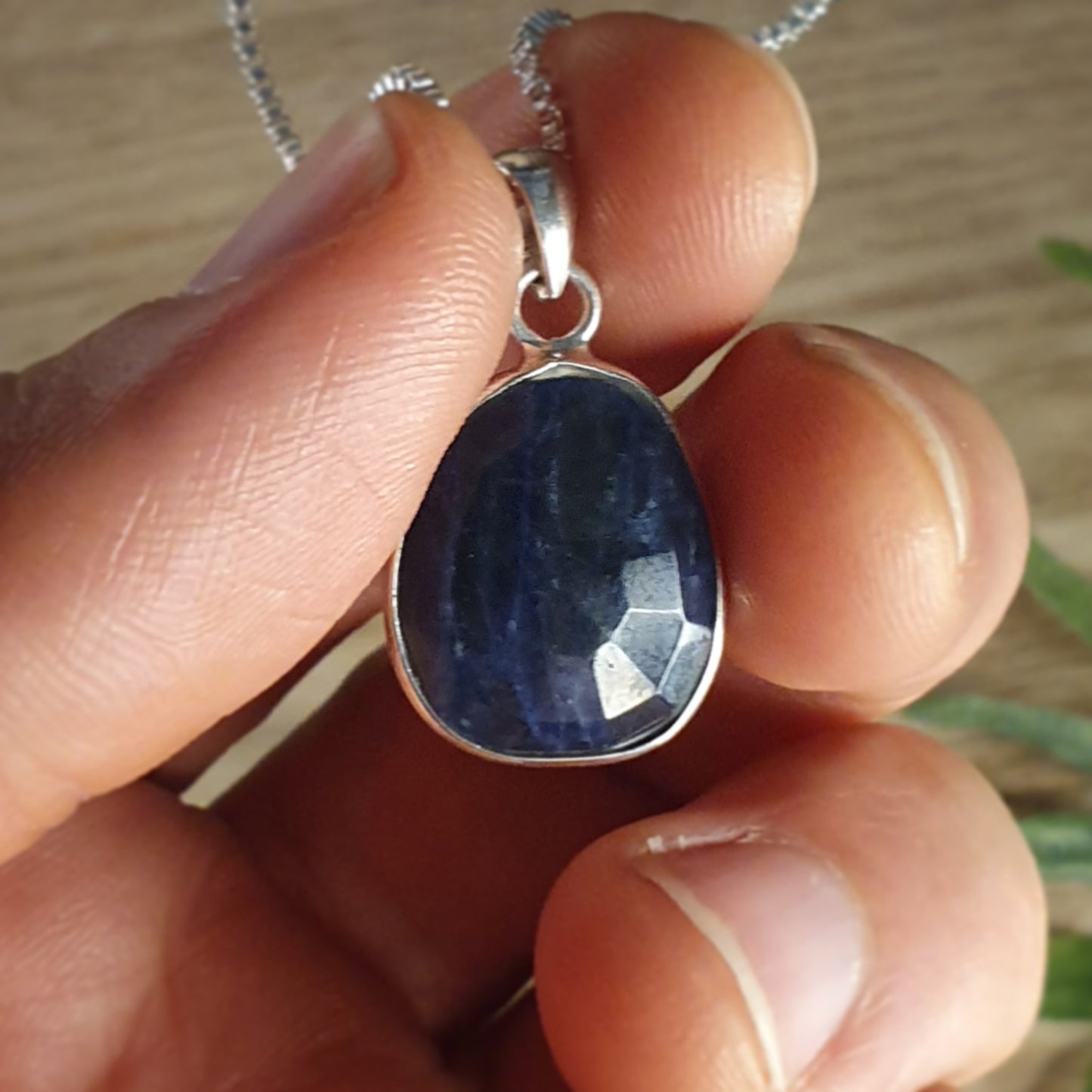 Sapphire Pendant (mx626)