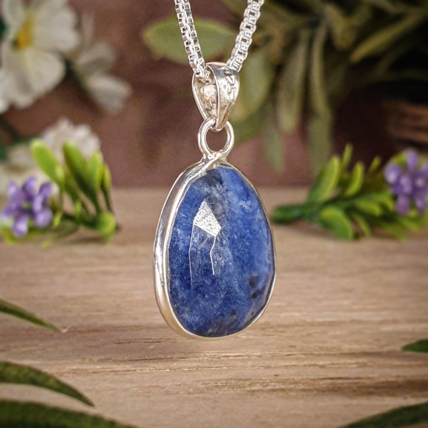 Sapphire Pendant (mx633)