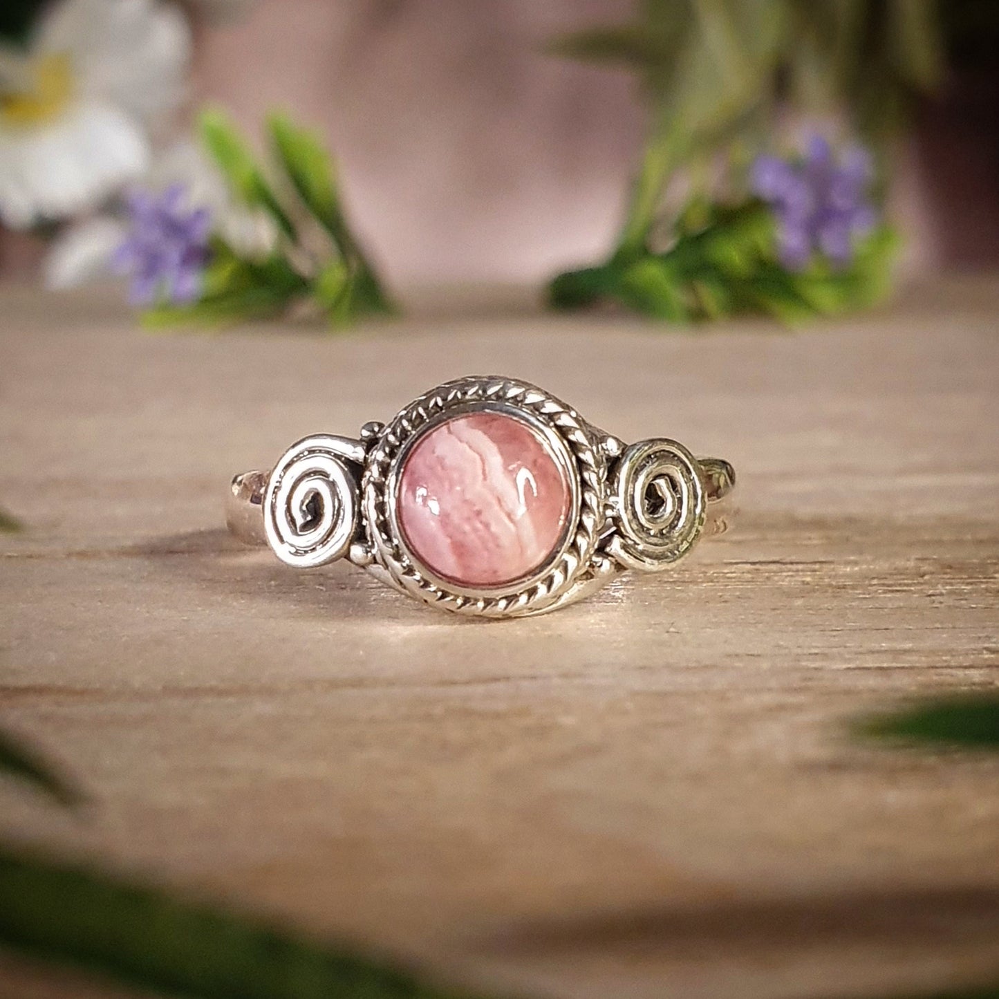 Rhodochrosite Ring - size 8 (mx640)