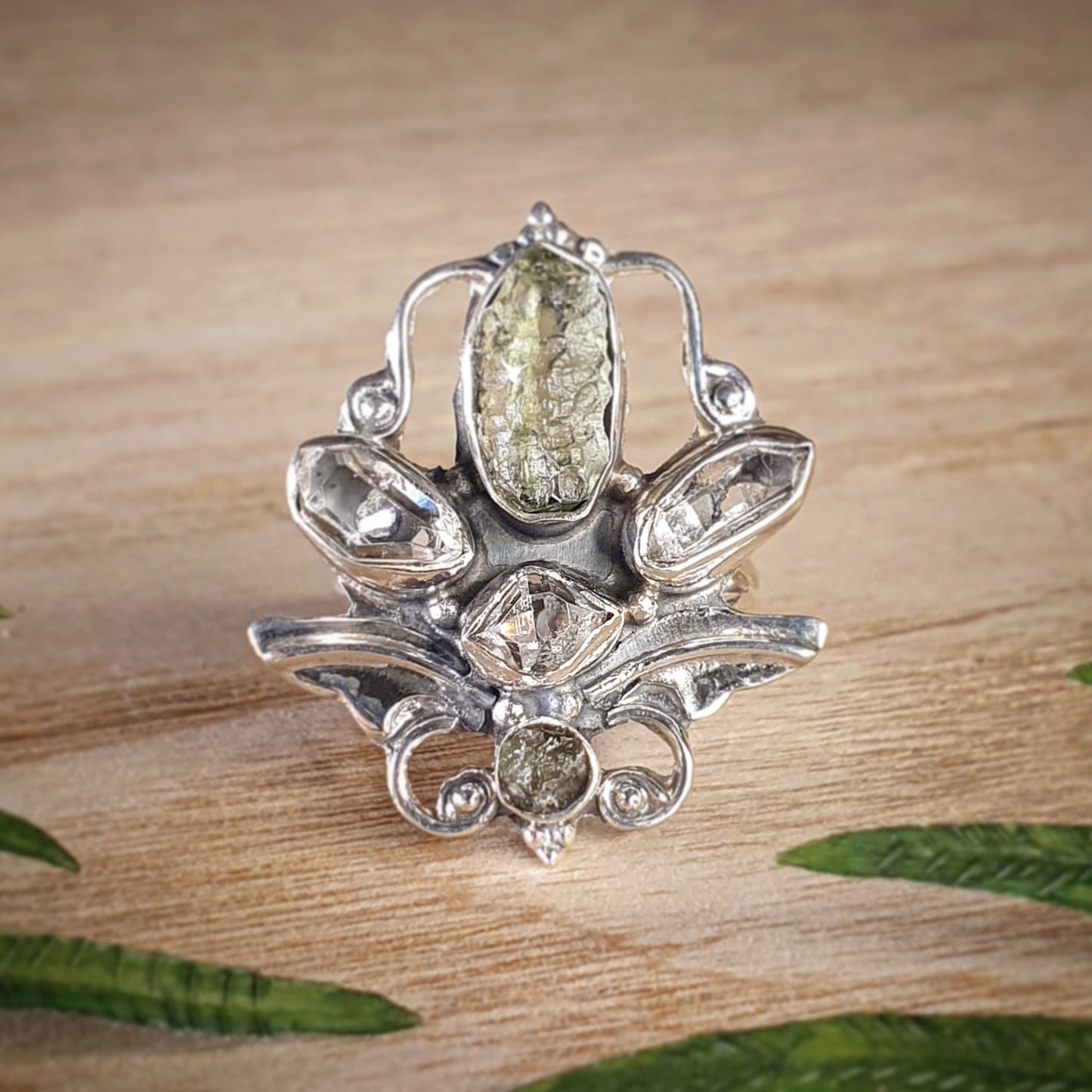 Super Trio Ring - Moldavite - size 6 (mx682)