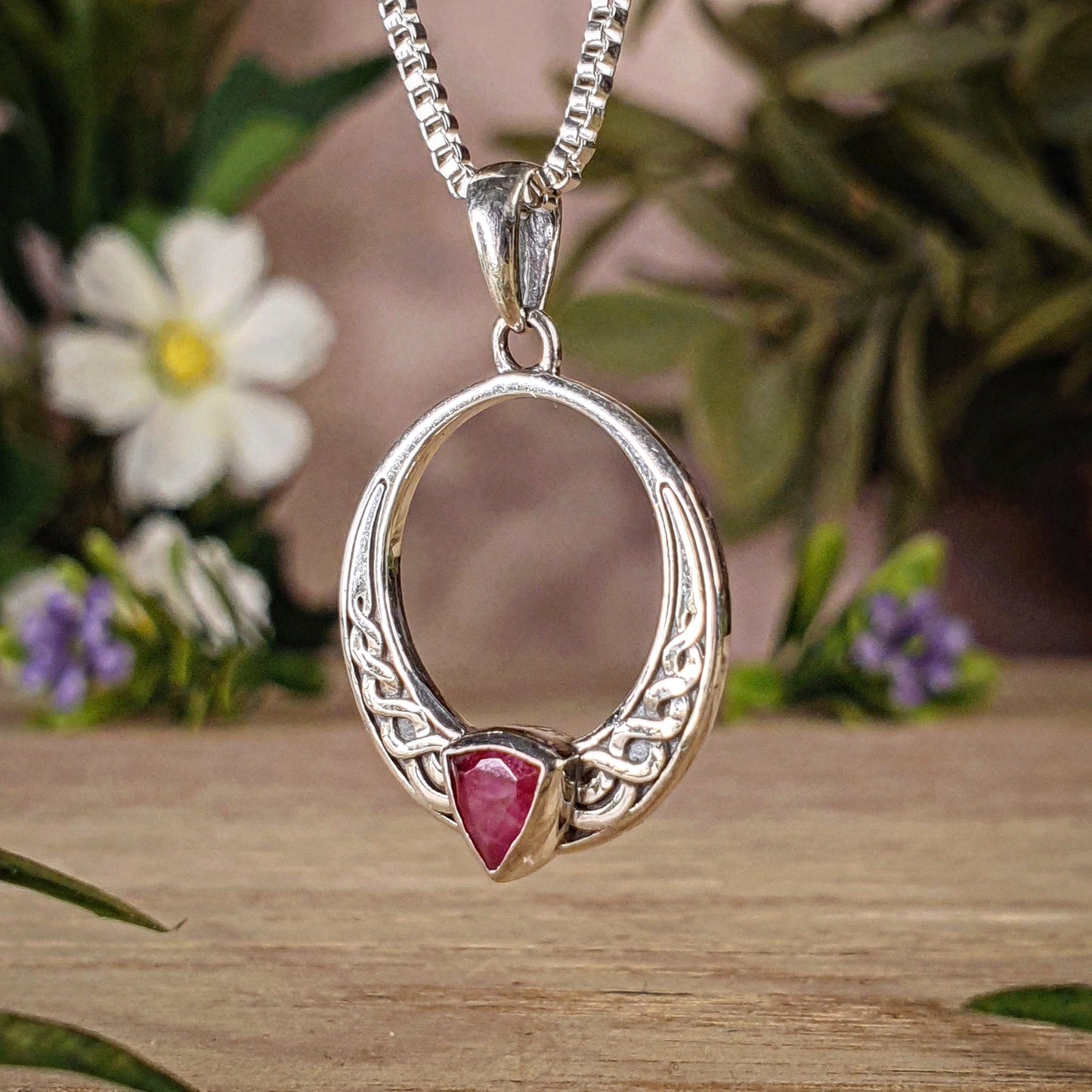 Ruby Pendant (mx712)