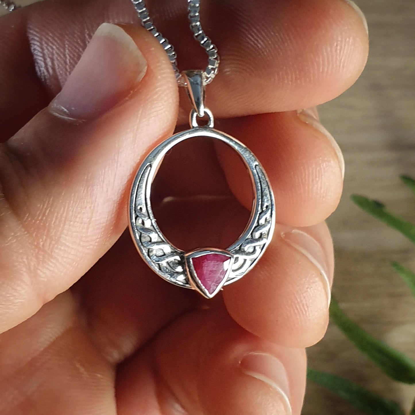 Ruby Pendant (mx712)