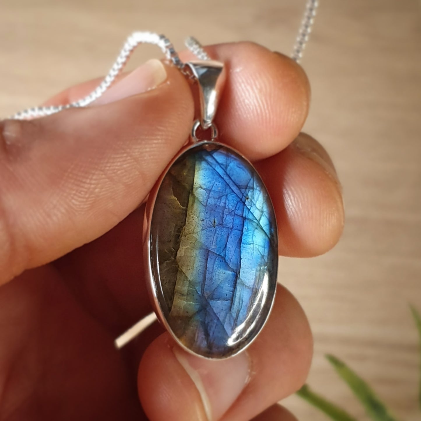 Labradorite Pendant (mx765)