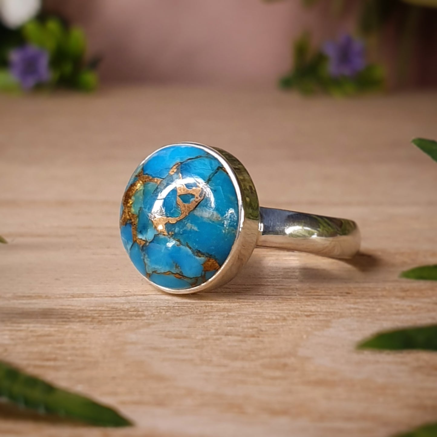 Turquoise Ring - Size 9.5 (mx690)