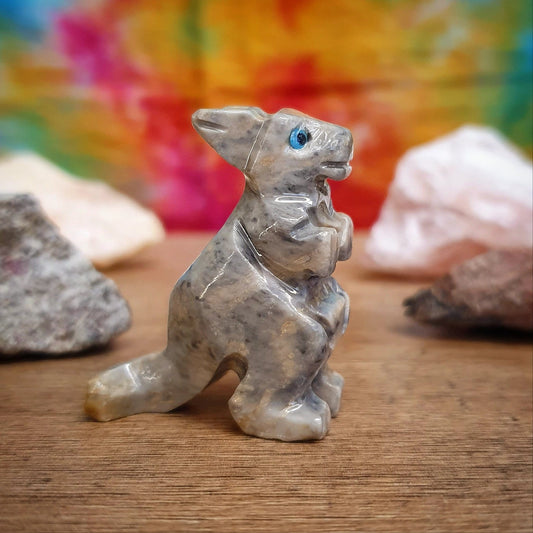 Kangaroo Figurine - (Kangafig02)