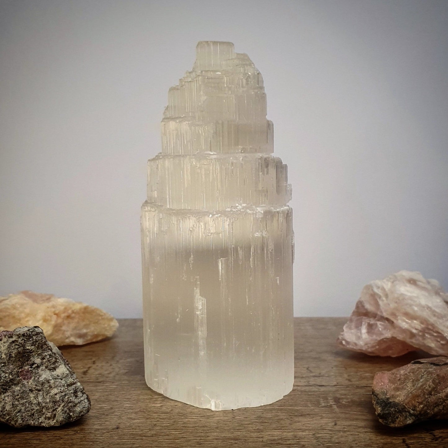 Selenite Tower - Medium (seltowmed02)